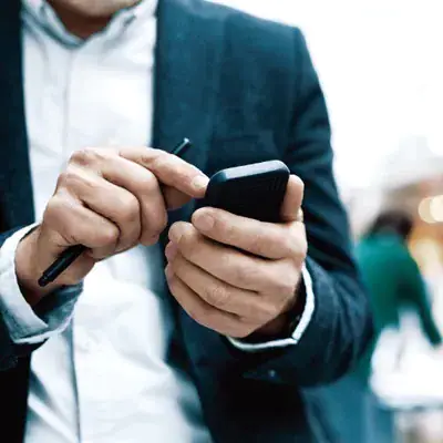 聯絡線上客戶顧問